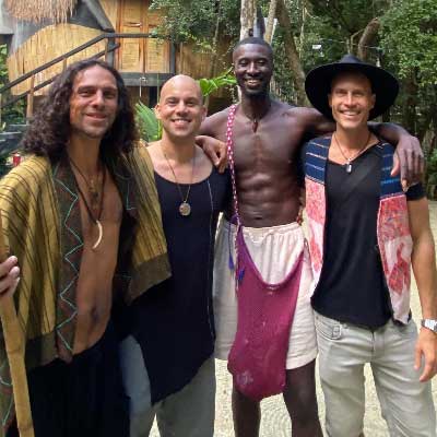 mr-black-profile-isaias-almira-gallery_13